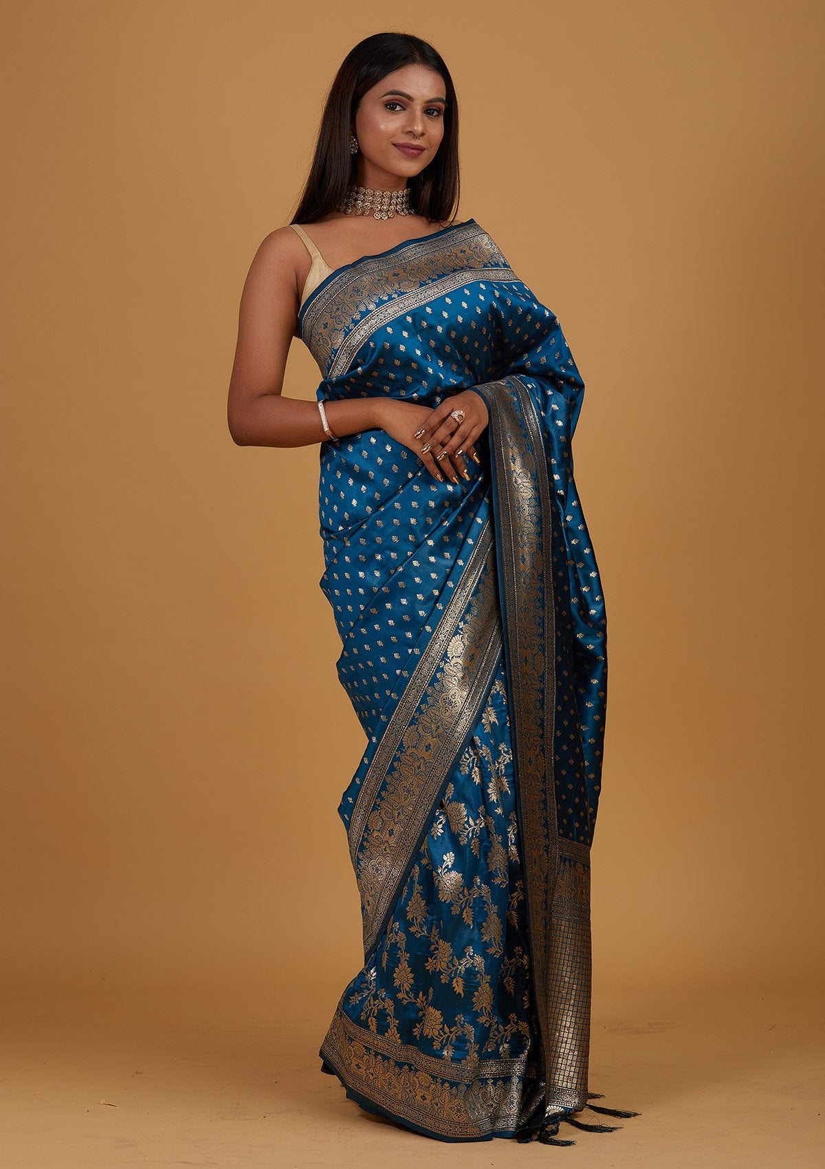 Buy FACE DEAL Saree Women Dark Blue Woven Silk Blend Banarasi Saree Online  at Best Prices in India - JioMart.