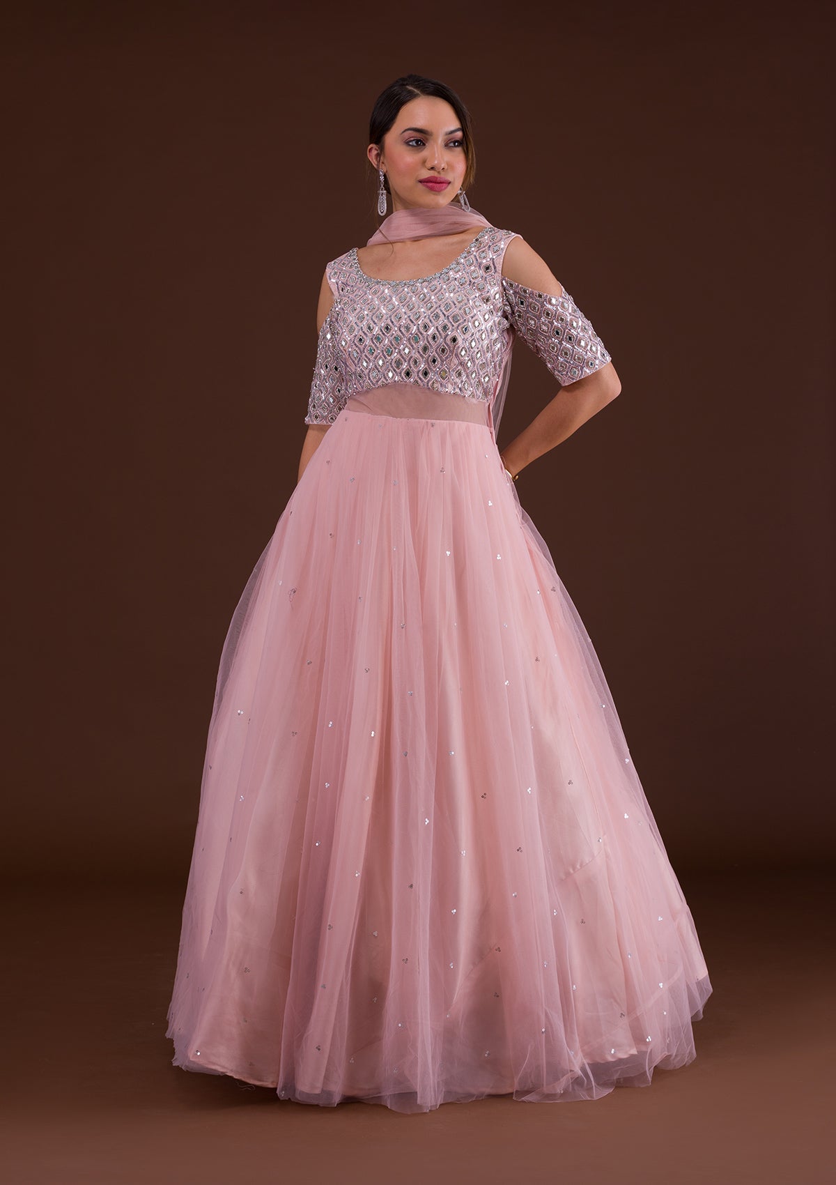 Grey,Pink Embroidered Girls Designer Net Gown at Rs 1175 in Delhi | ID:  22950874897