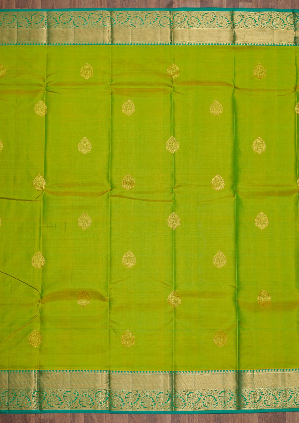 Parrot Green Zariwork Pure Silk Saree-Koskii