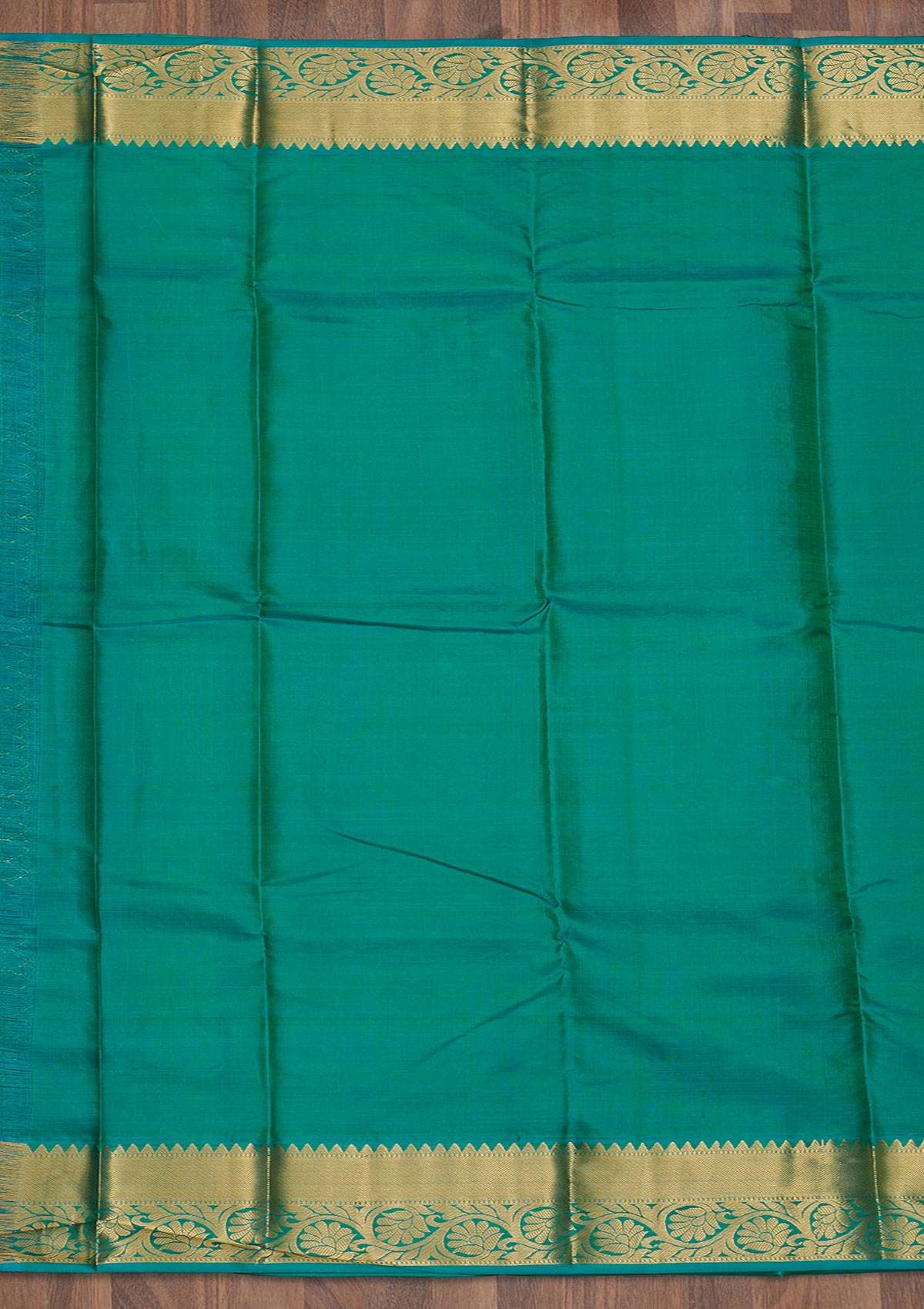 Parrot Green Zariwork Pure Silk Saree-Koskii