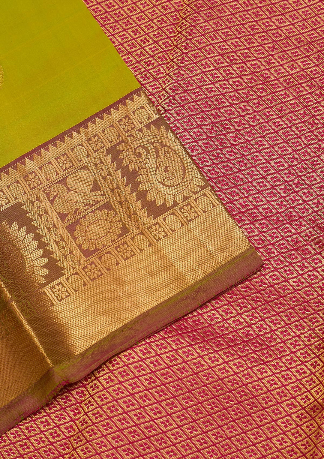 Pista Green Zariwork Pure Silk Saree-Koskii