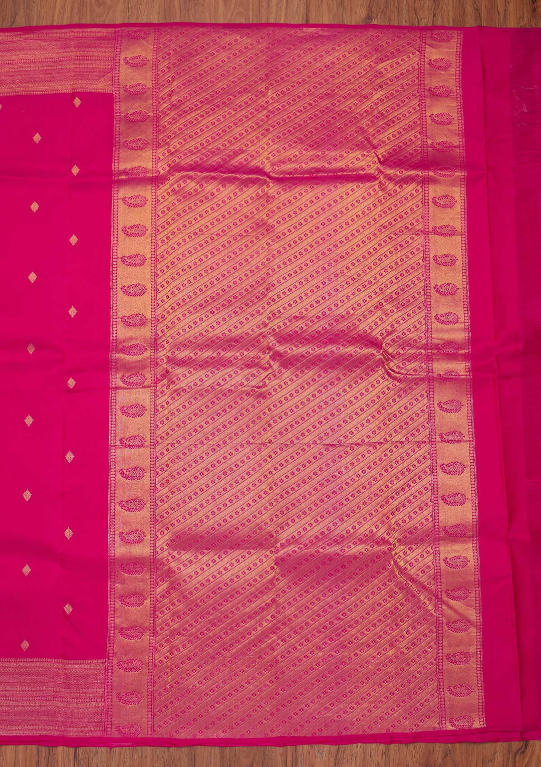 Rani Pink Zariwork Pure Silk Designer Unstitched Saree - Koskii
