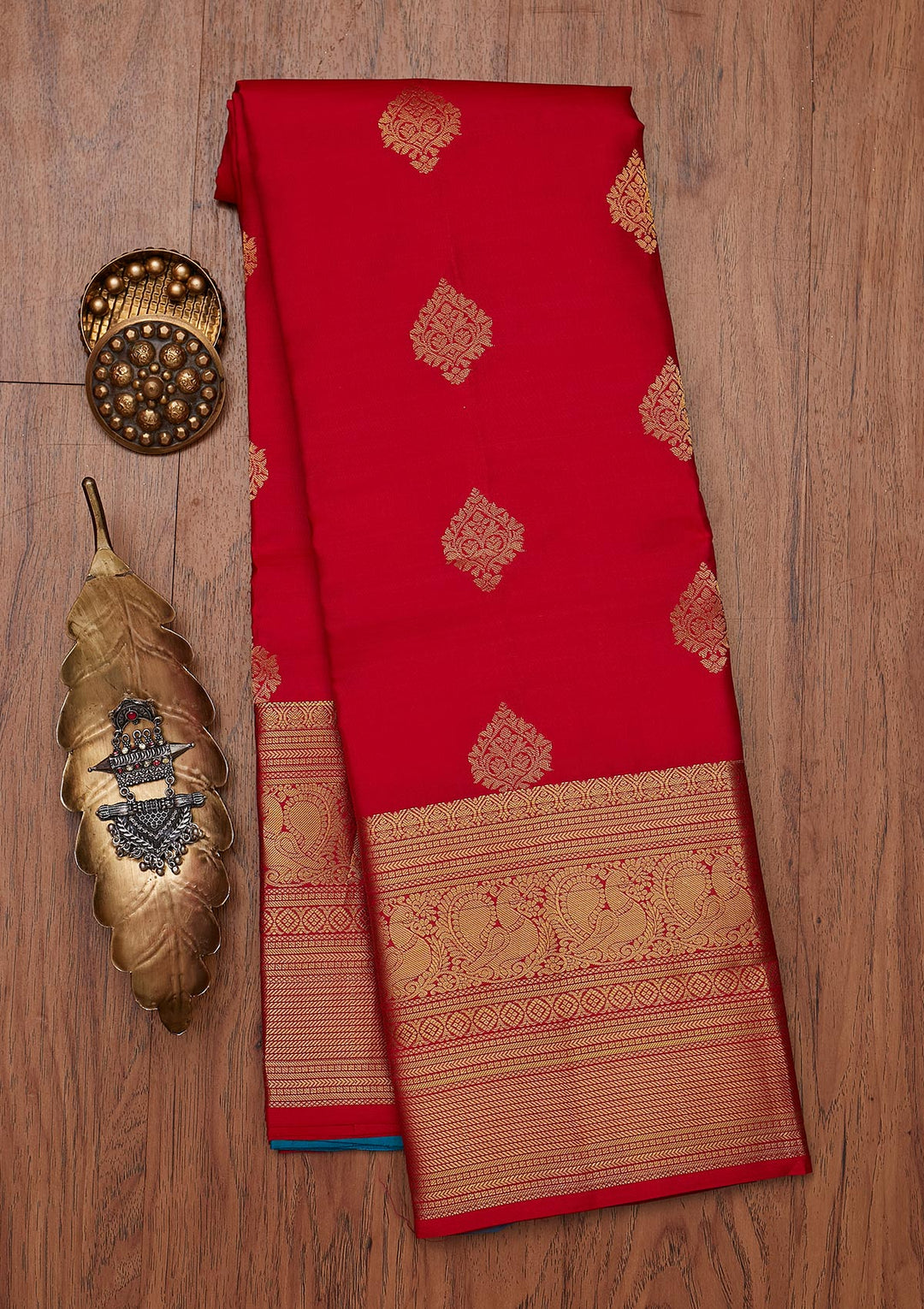 Red Zariwork Pure Silk Designer Unstitched Saree - Koskii