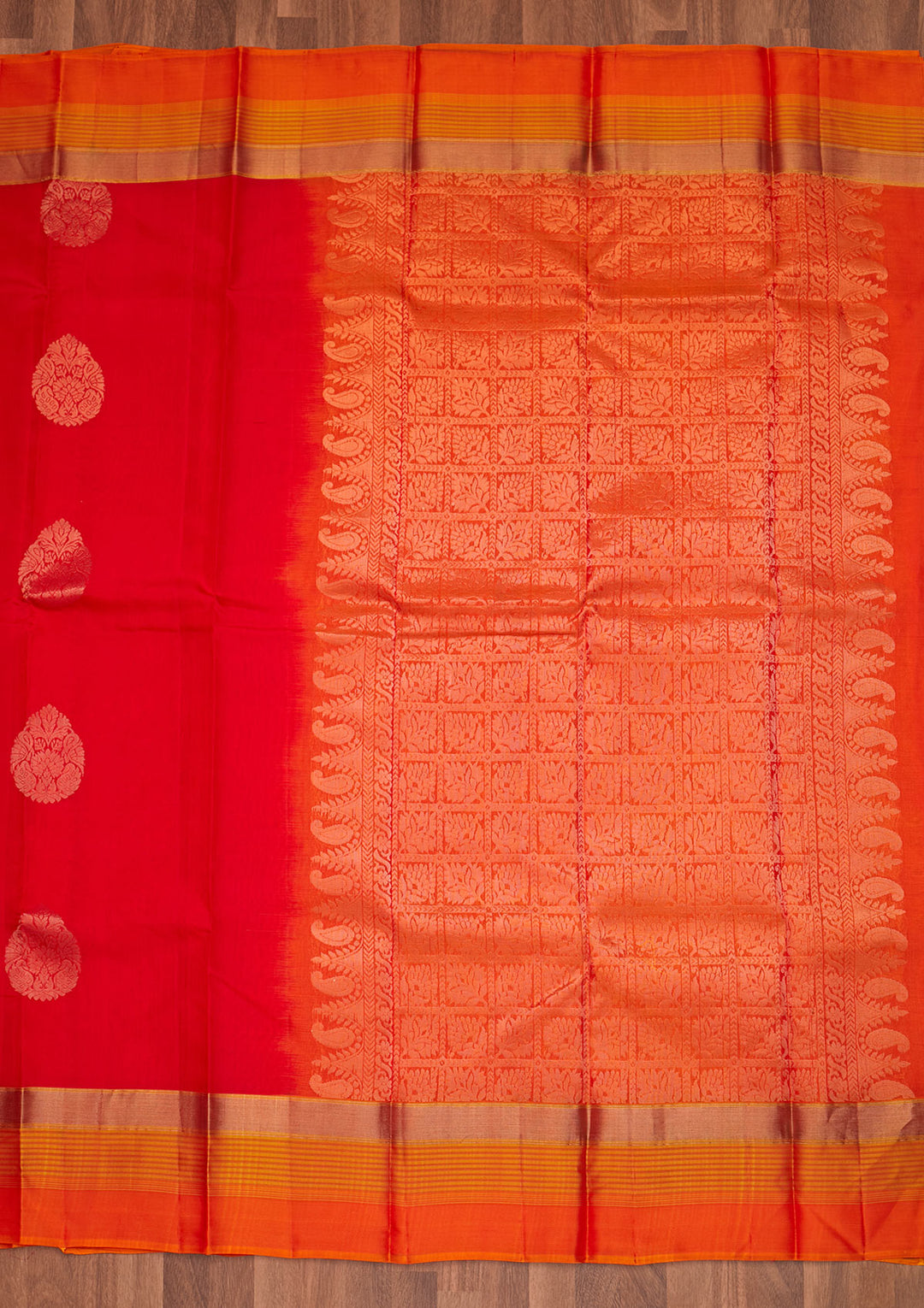 Red Zariwork Pure Silk Saree - Koskii