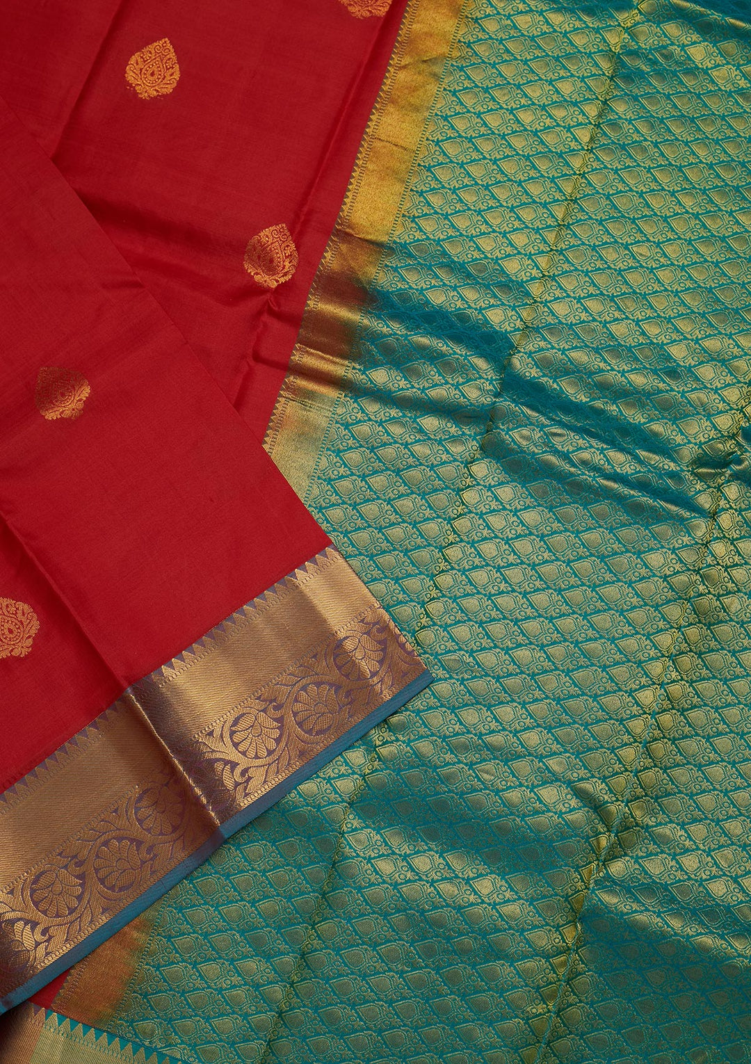 Red Zariwork Pure Silk Saree-Koskii