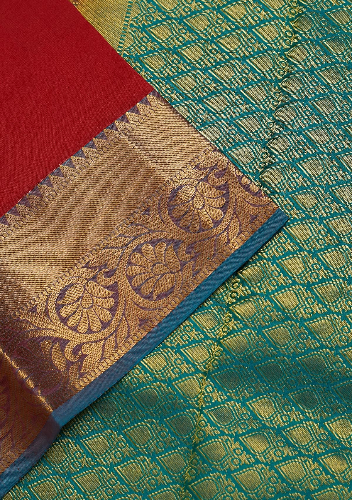 Red Zariwork Pure Silk Saree-Koskii