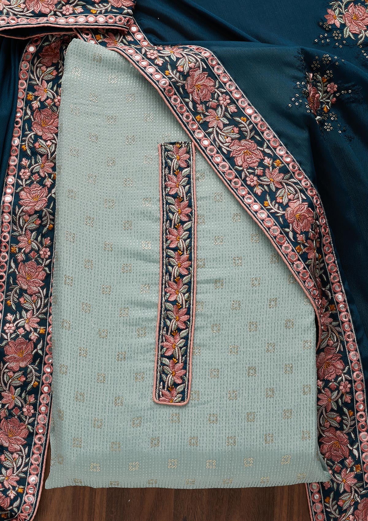 Sea Green Threadwork Georgette Unstitched Salwar Suit - Koskii