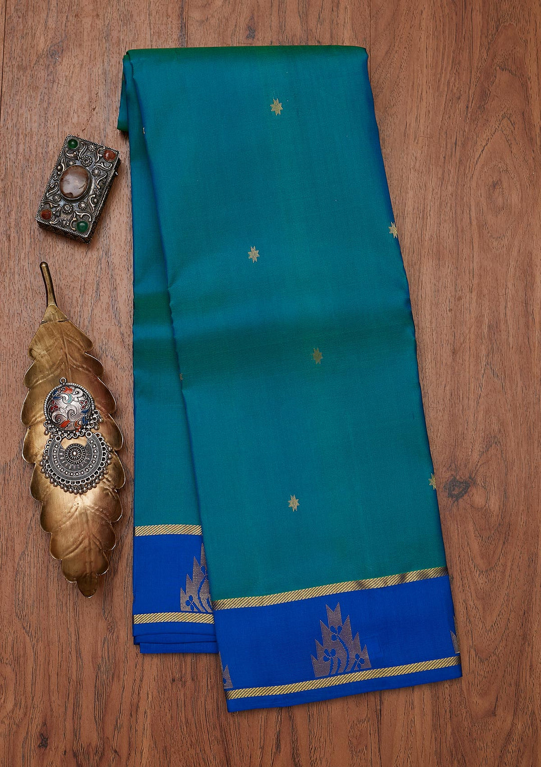 Sea Green Zariwork Pure Silk Designer Unstitched Saree - Koskii